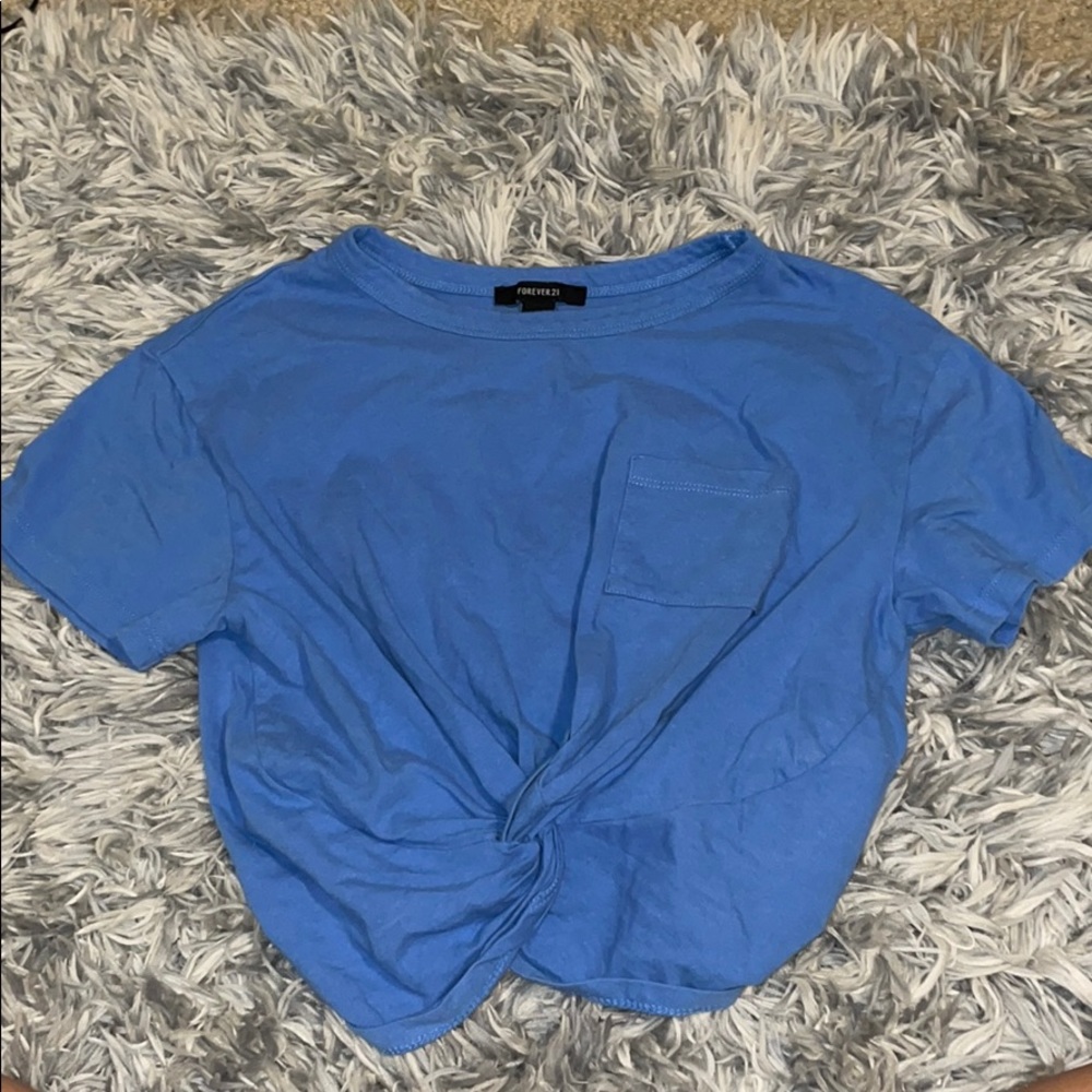 Crop top